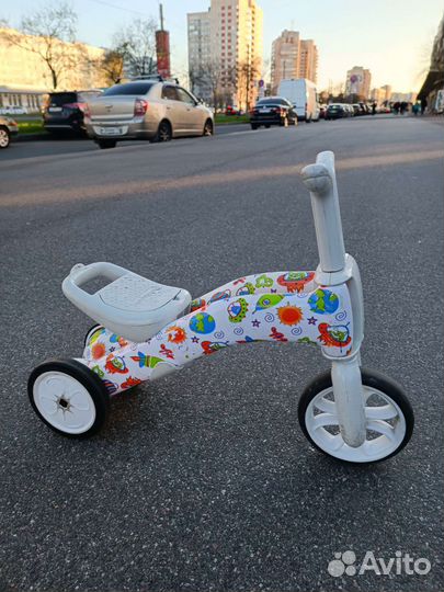 Беговел chillafish bunzi