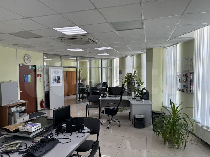 Офис 74 кв.м.,в БЦ Plaza