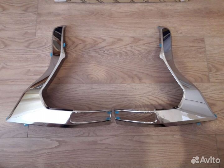 Хром накладки на задние фонари для Toyota LC 150