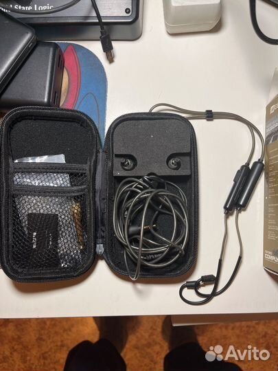 Беспроводные наушники