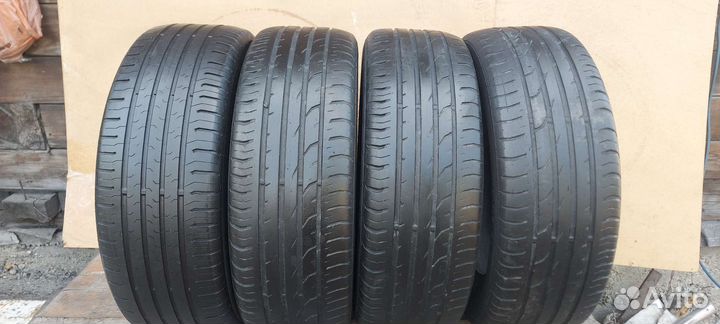 Continental ContiPremiumContact 2 215/60 R17 96H