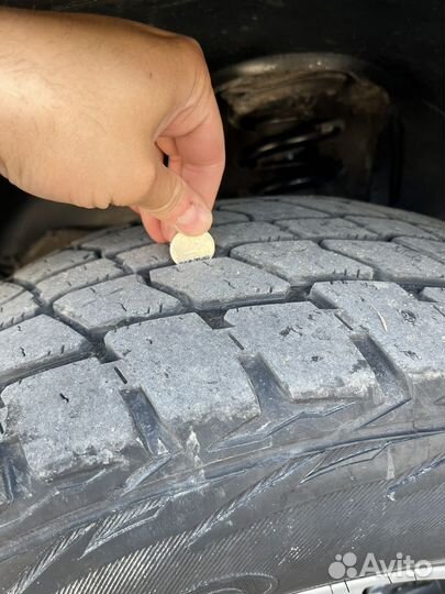 Kumho Road Venture AT61 265/65 R17