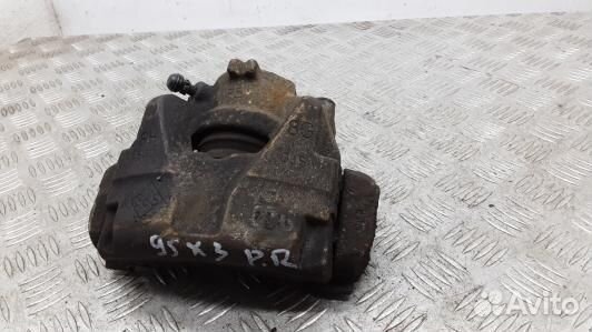 Суппорт тормозной передний правый renault megane 3