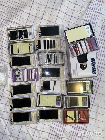 Набор для наращивания ресниц. Очень много всего