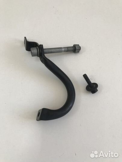 BMW R1100R 259R кронштейн тахометра правый