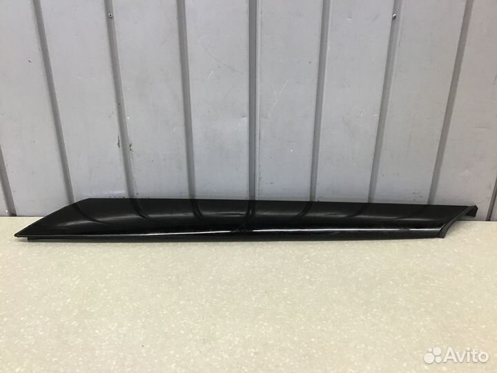 Молдинг лобового стекла Skoda Fabia 2007-2015
