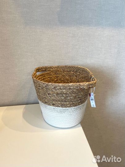 Корзинка плетеная с ручками для доставки