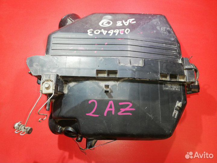 Корпус воздушного фильтра Toyota Estima ACR30