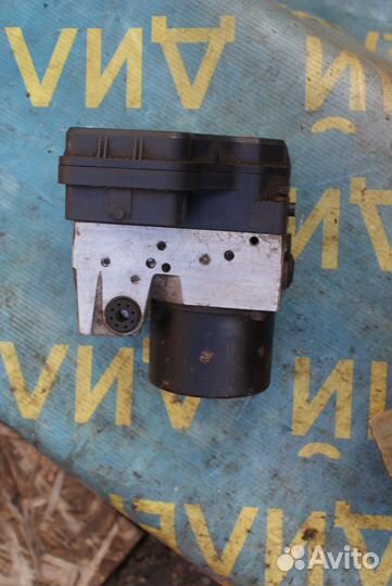 Блок насос ABS toyota RAV 4