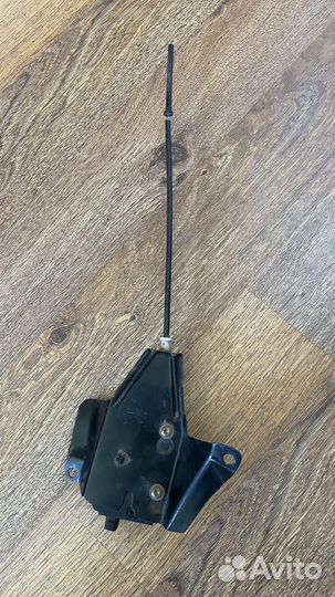 Привод лючка топливного бака BMW E39