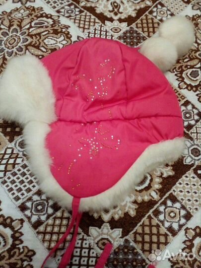 Шапка тёплая на девочку 50р