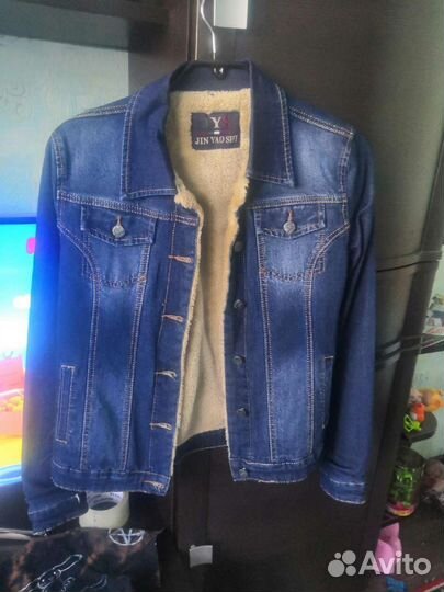 Джинсовая куртка
