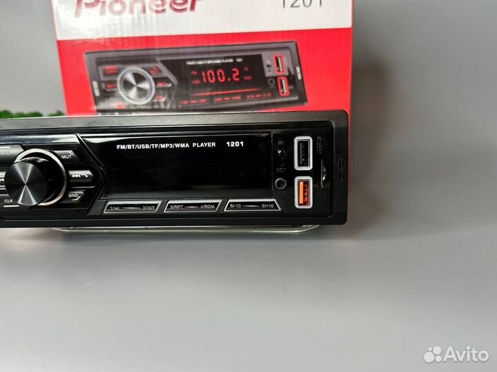 Магнитола с блютузом