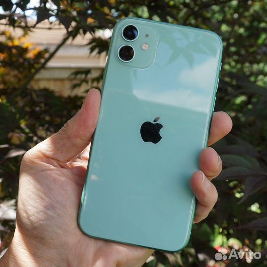 Телефон iPhone 11