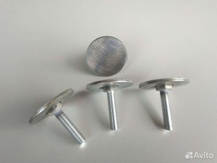 Ножка (опора) регулируемая, винтовая