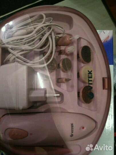 Маникюрный набор от Vitek