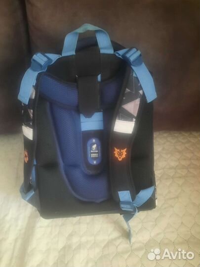 Школьный рюкзак