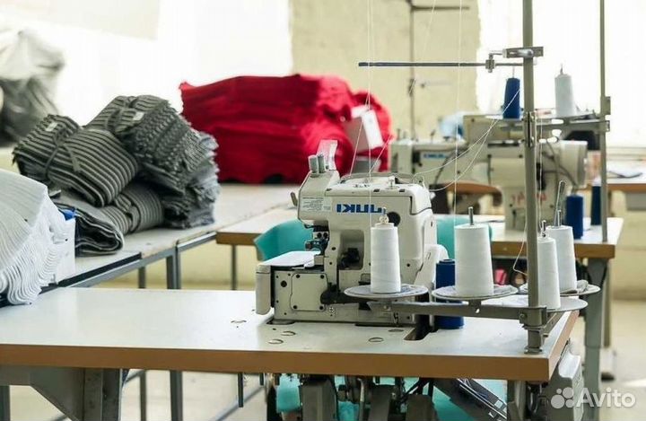 Пошив одежды оптом. Цех по производству одежды