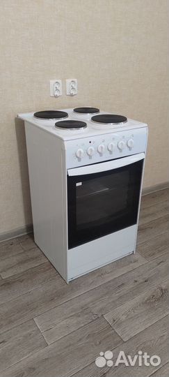 Плита электрическая новая Darina Classic