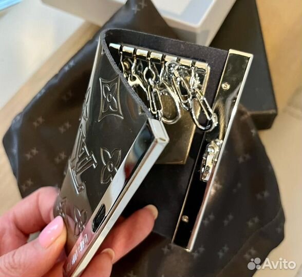 Ключница для 6 ключей