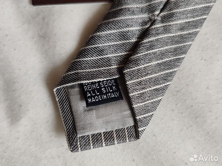 Шёлковый галстук новый Umberto Bilancioni