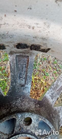 Formula Ice 215/65 R16