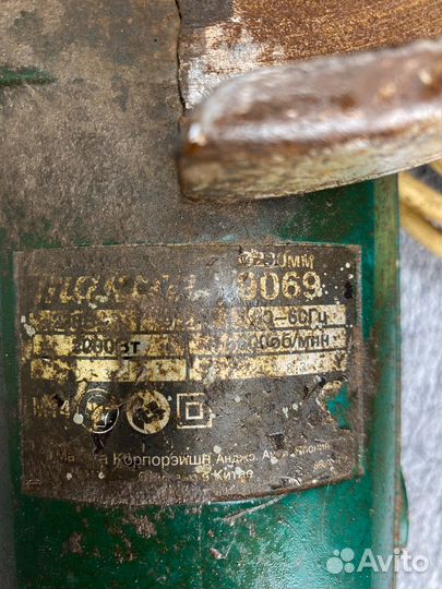 М. Ушм Makita 9069