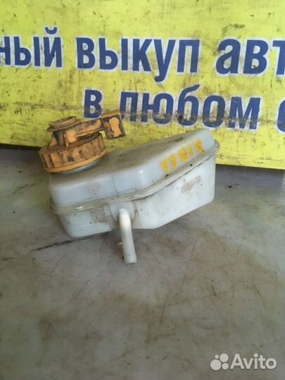 Бачок тормозной жидкости Fiat Albea