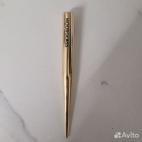 Помада Hourglass Ultra slim Refillable Lipstick