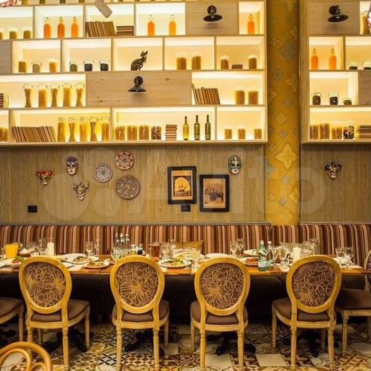 Кафе/ресторан, 350 м² с оборудованием и верандой