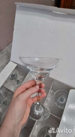 Набор бокалов для коктейлей новые