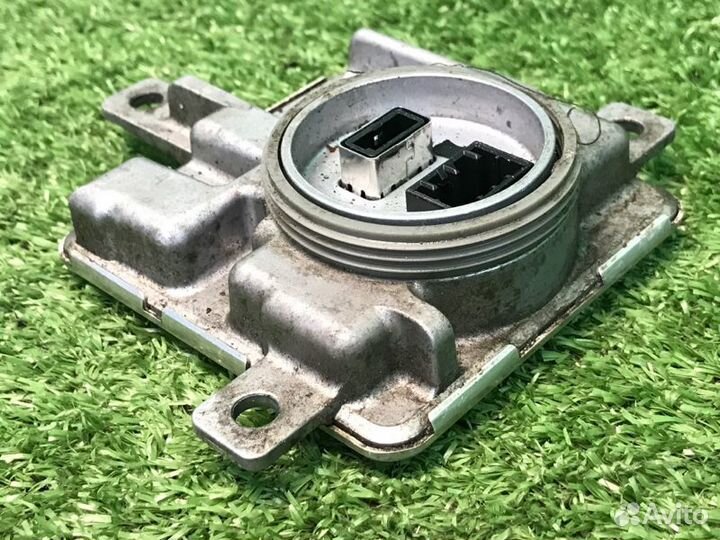 Блок розжига ксенона Volkswagen Touareg NF 3.6