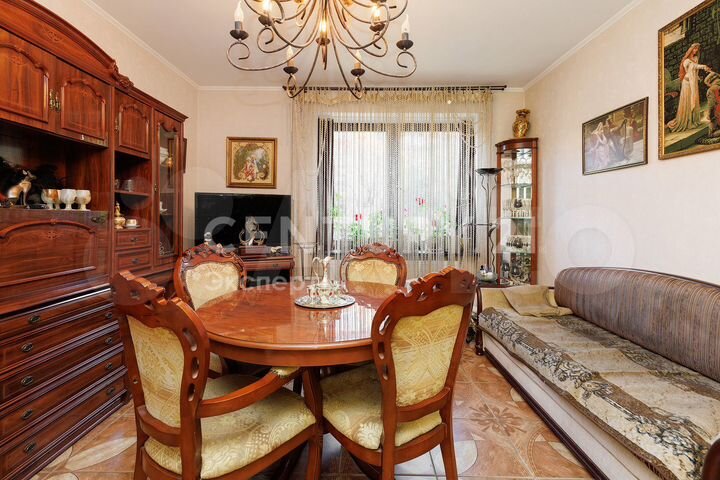 4-к. квартира, 97,6 м², 1/6 эт.