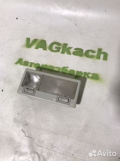 Фонарь салона(плафон) volkswagen polo 1L0947105B