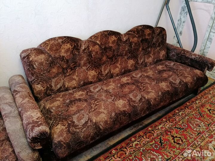 Диван и 2 кресла