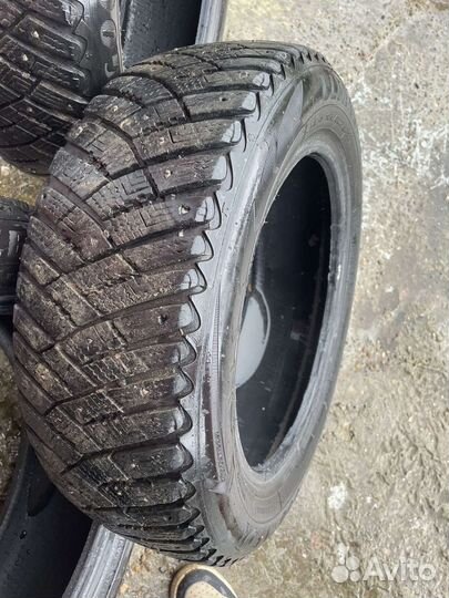 Goodyear UltraGrip Ice 185/60 R15 88T