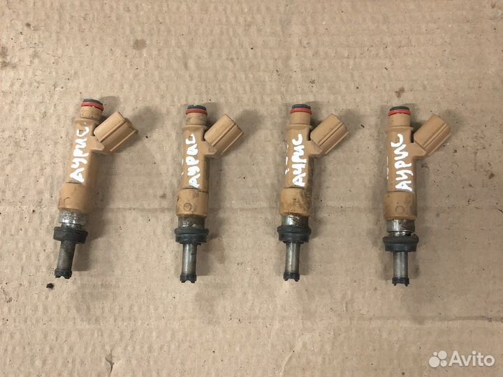 Toyota auris форсунки