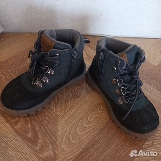 Ботинки демисезонные для мальчика 28