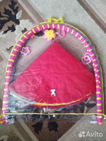 Развивающий коврик и пакет игрушек