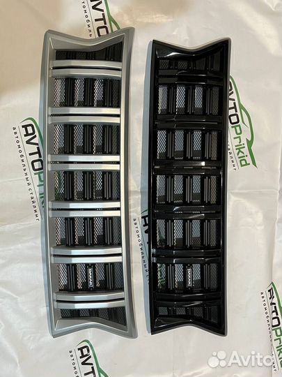 Решетка радиатора dakar на Renault Duster