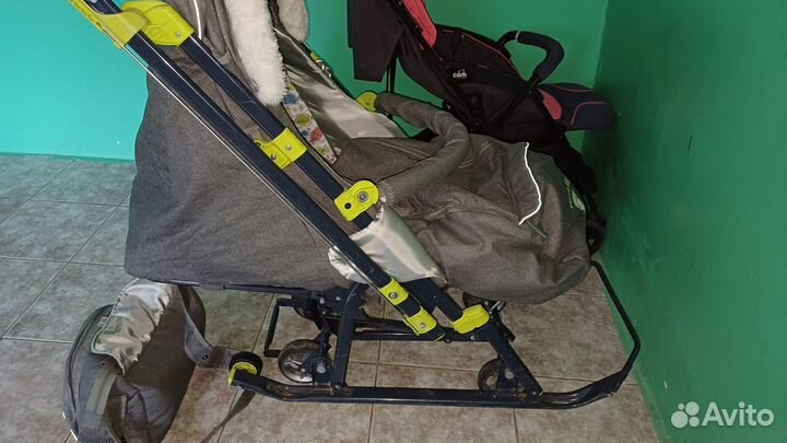 Детские зимние санки на колесах