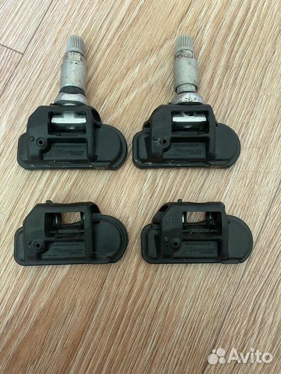 Датчики давления в шинах Mercedes GLA оригинал