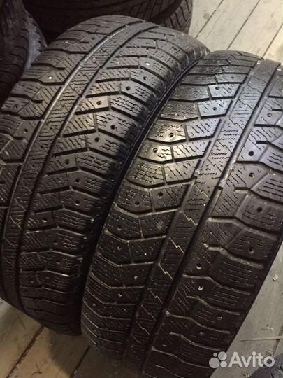 Continental ContiWinterViking 2 215/60 R16