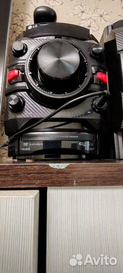 Стенка в гостиную