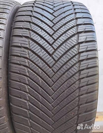 Minerva Winter Stud 235/35 R19 91Y