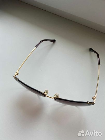 Солнцезащитные очки женские