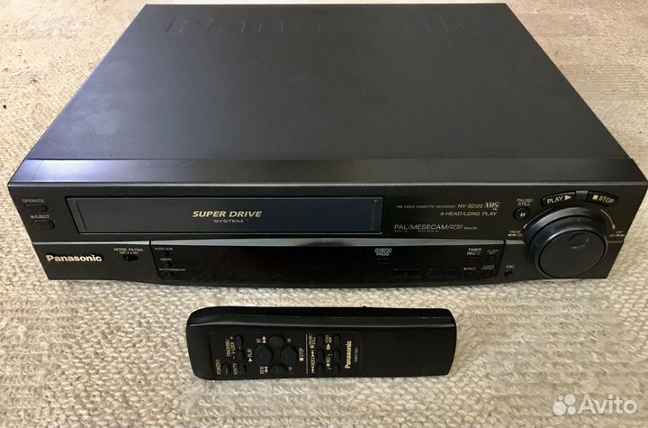 Видеомагнитофон. Panasonic NV/SD 20