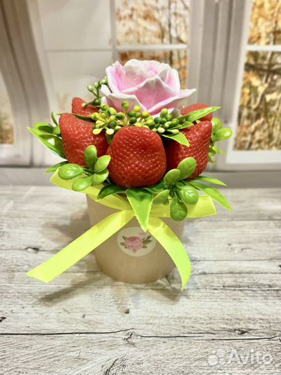 Букет из клубники