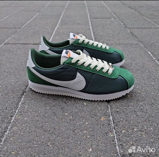 Кроссовки Nike Cortez женские