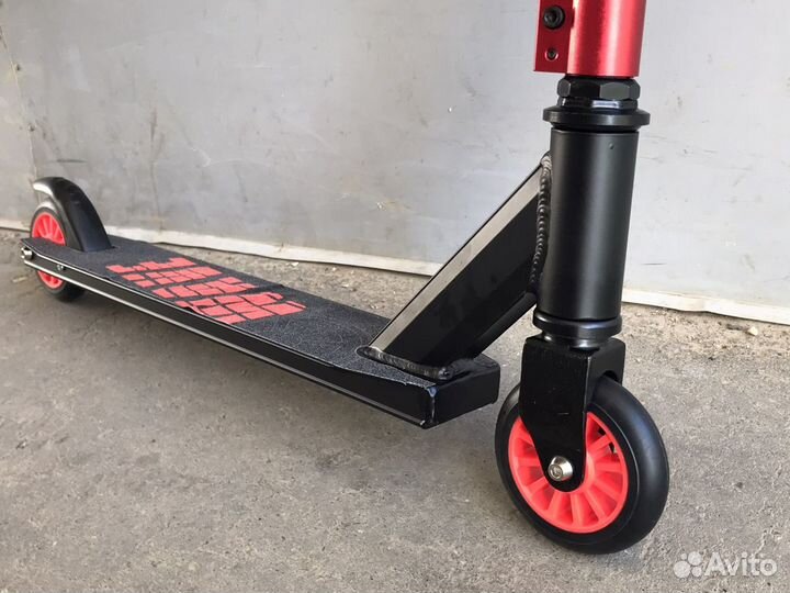 Трюковой самокат Wave, новый